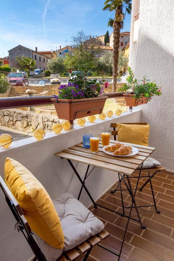 Apartment Papalina Врсар Экстерьер фото