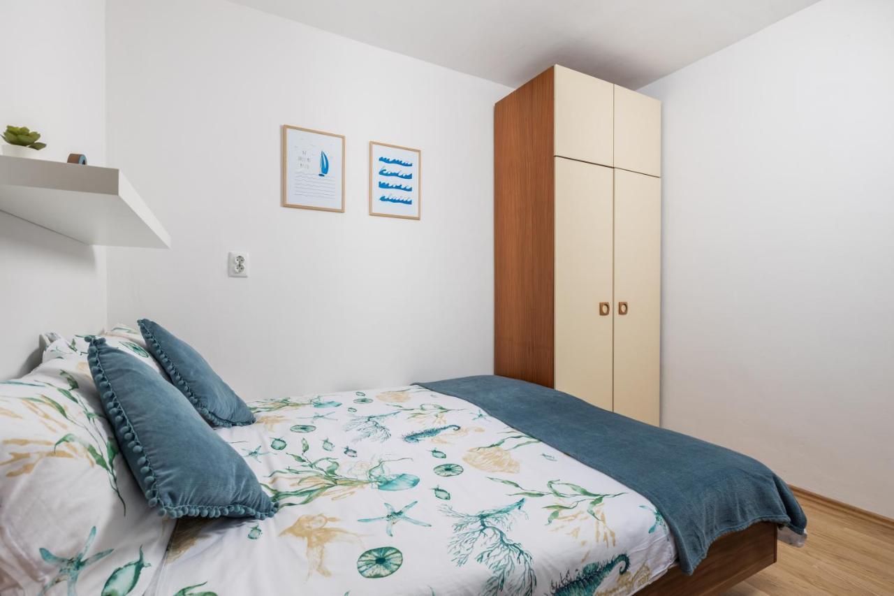 Apartment Papalina Врсар Экстерьер фото